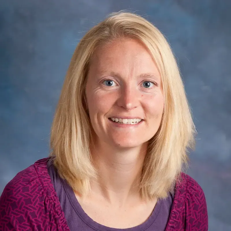 Headshot of Sandra Lund